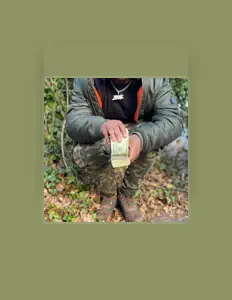 Hör dir Z6 Booman an, schau dir Musikvideos an, lies die Biografie, finde Tourdaten und mehr!