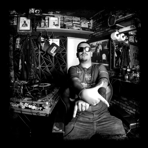 Classic Session 7 Temporada 2 (En Vivo) [feat. DRK]