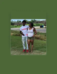 聆聽 Layybandzz、觀看音樂影片、閱讀小傳、查看巡演日期等！