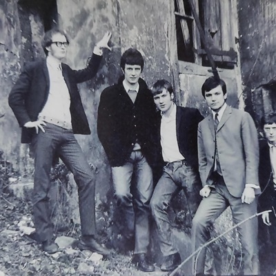 Crossroads (feat. Sean Buckley) - Single