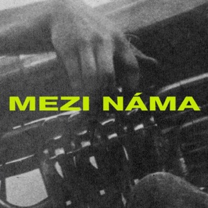 Mezi náma