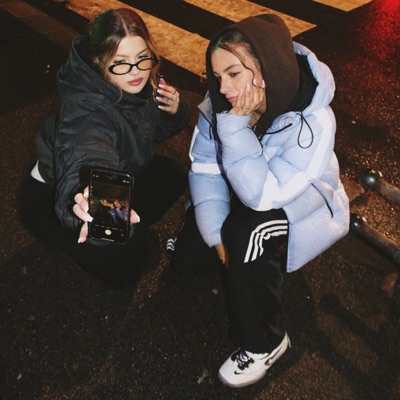 Hvem skal jeg tro på (feat. Ylva) - Single