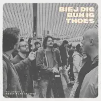 Biej dig bun ig thoes — Van Zelf