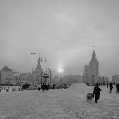 В городе М - Single