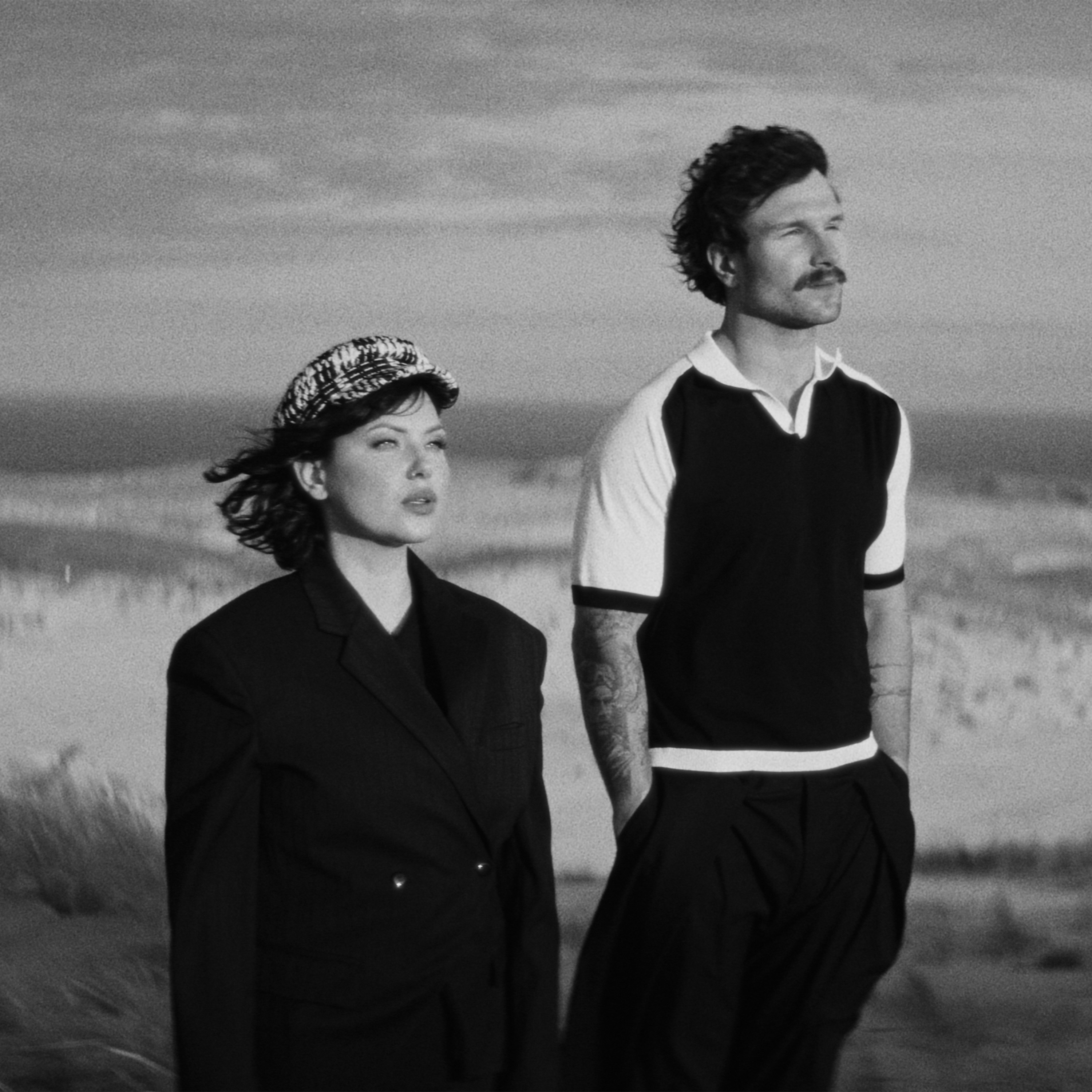 Mazeikiu radijas 105,6 MHz Tel. 0 698 48272 JAZZU ir VAIDAS BAUMILA - Nei Mire Nei Gyvi