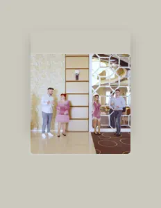 Hör dir Vica Gradinaru an, schau dir Musikvideos an, lies die Biografie, finde Tourdaten und mehr!