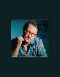 Escucha a Marek Johnson, mira videos musicales, lee su biografía, consulta las fechas de las gira y más.