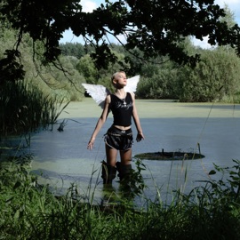 Тонуть ТОМА