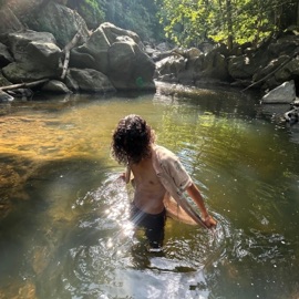 Blue Light (feat. NoCharley) Clu