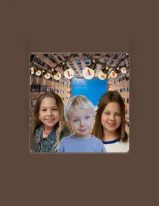 Escucha a LaLaLamps, mira videos musicales, lee su biografía, consulta las fechas de las gira y más.