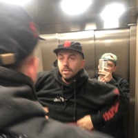 Hay mucha droga en Madrid (feat. BadChoice1312) - Single - Riccheza