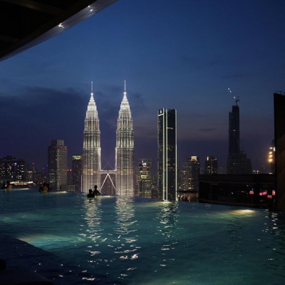 4AM in Singapore - Single