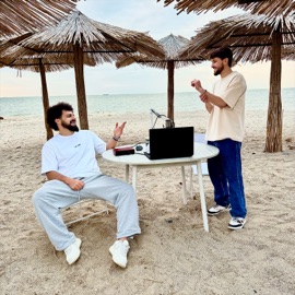 Красота и безумие Asatro & A.V.G