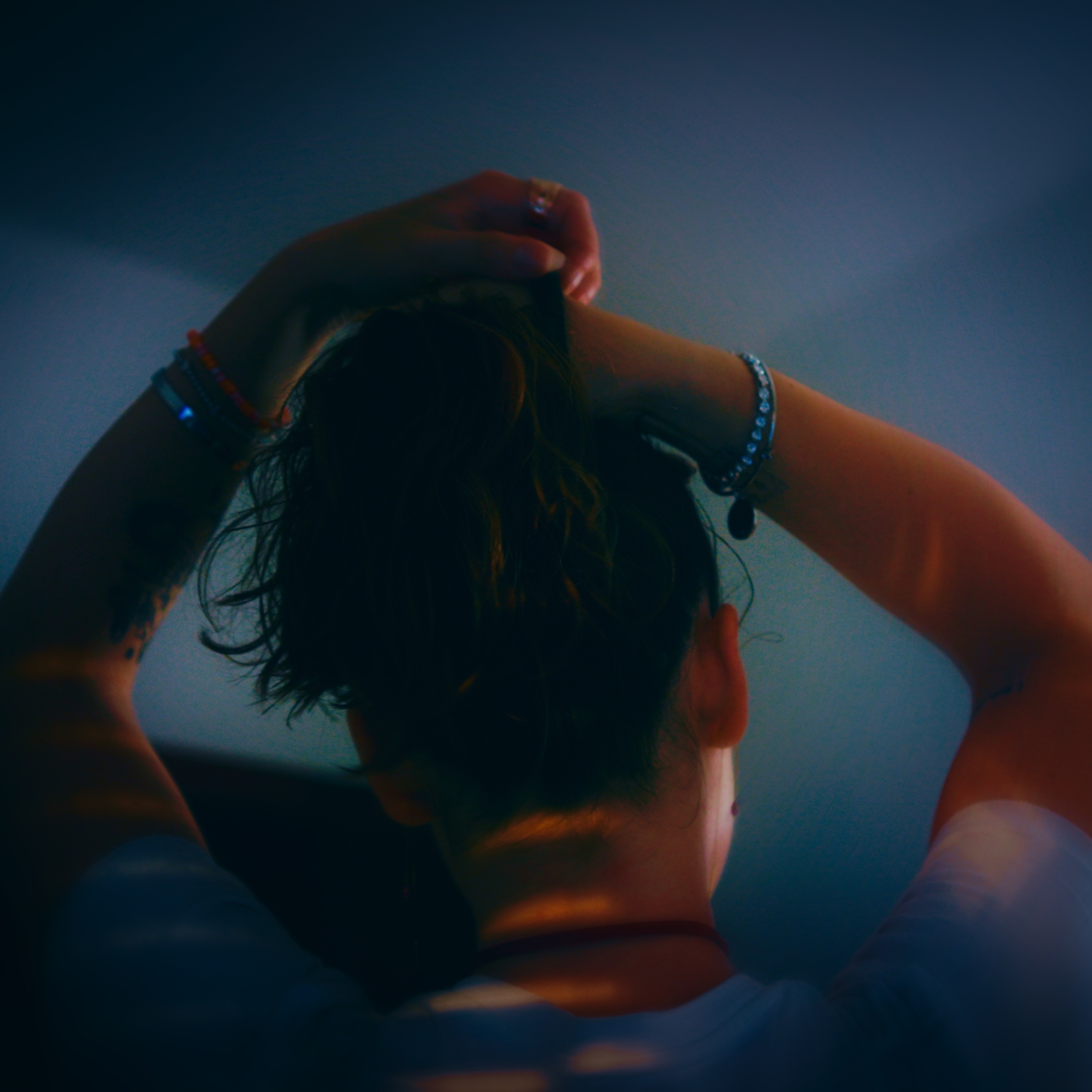 E TI LEGHI I CAPELLI - Single