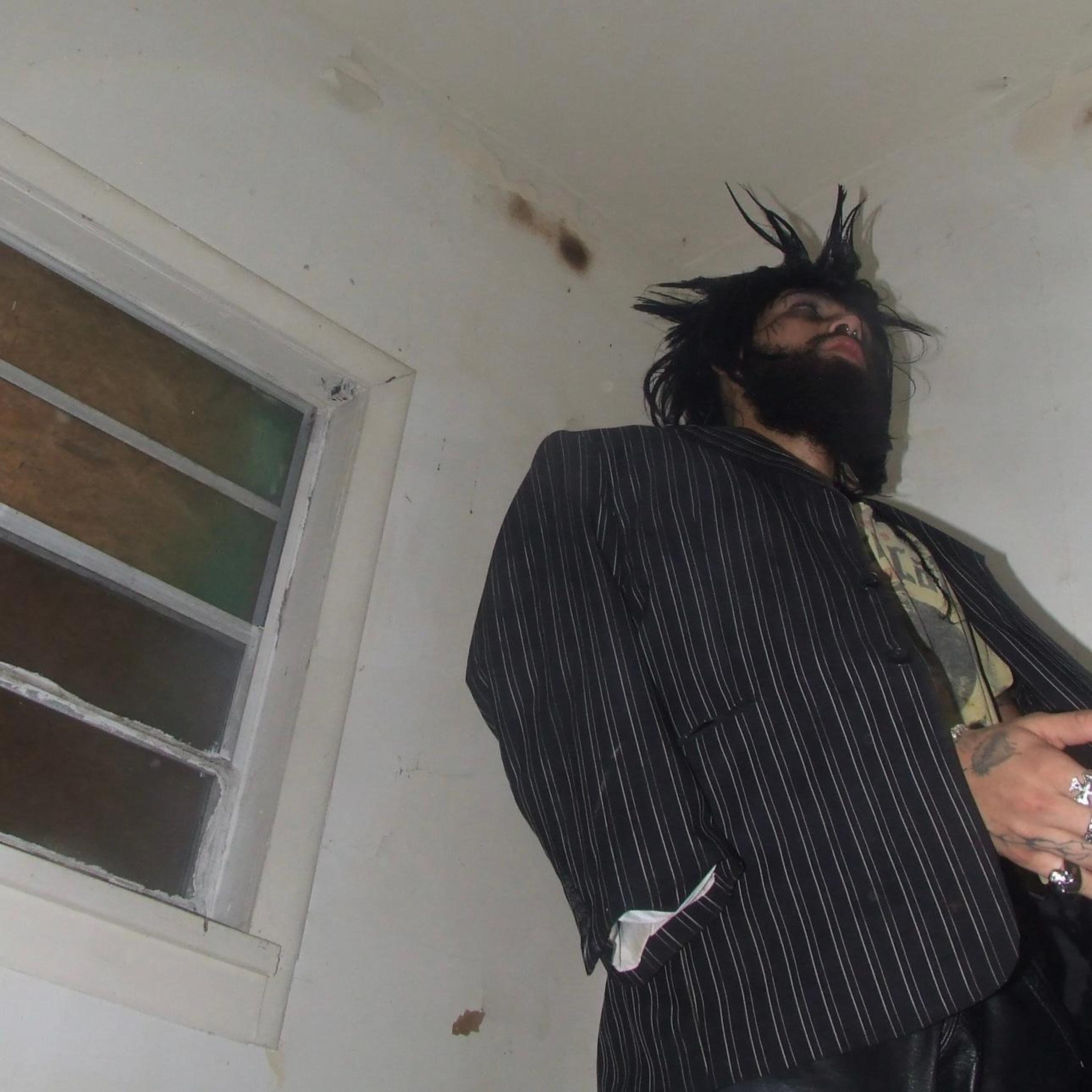 HOLLOW POINT - Single