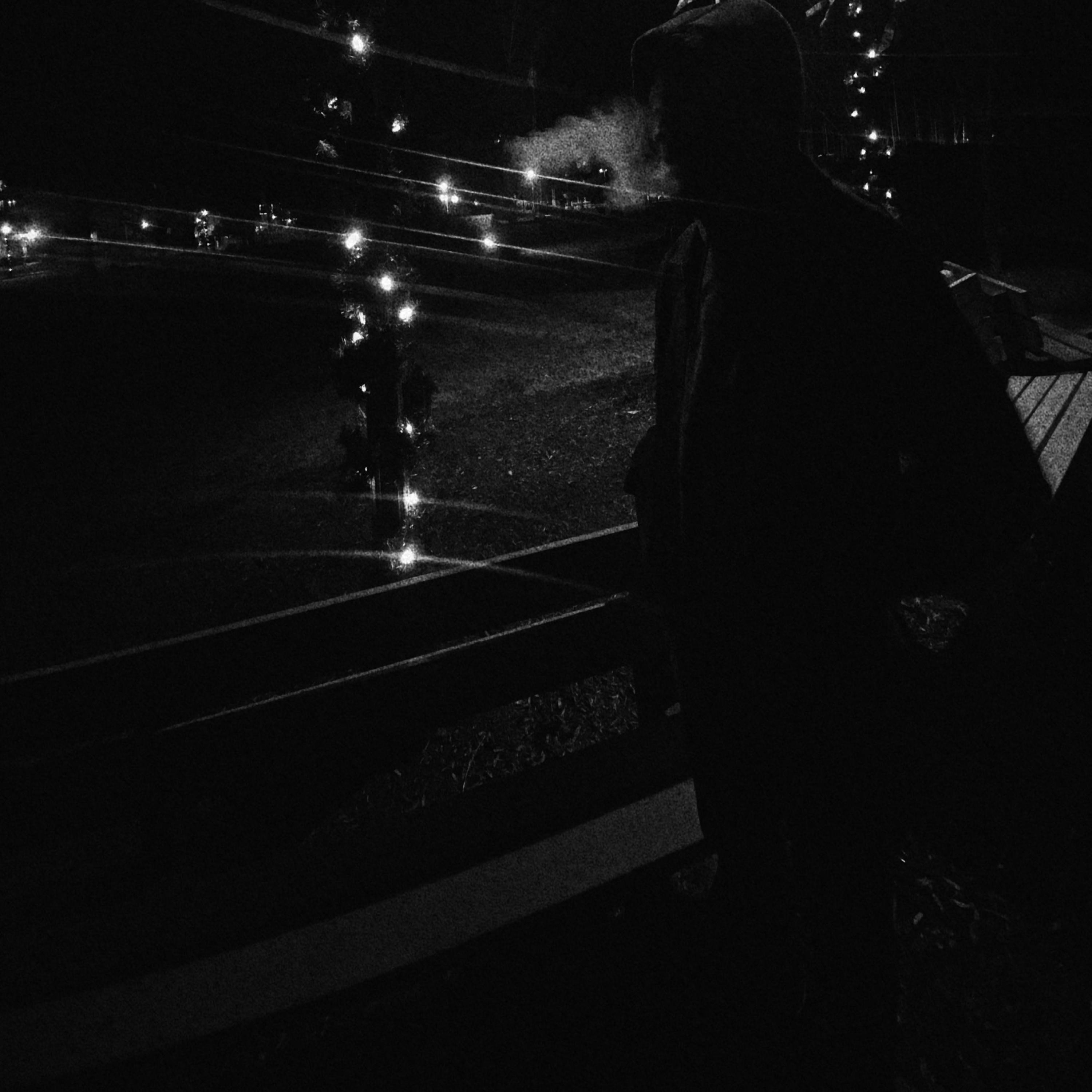 Crystal Castles - Single