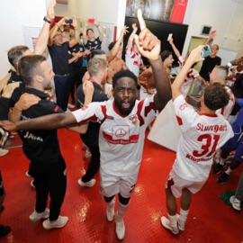 1 Last Dance Humblebeast193 & Santidotcom