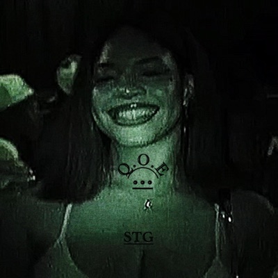 QUEEN OF ELEGANCE - Single