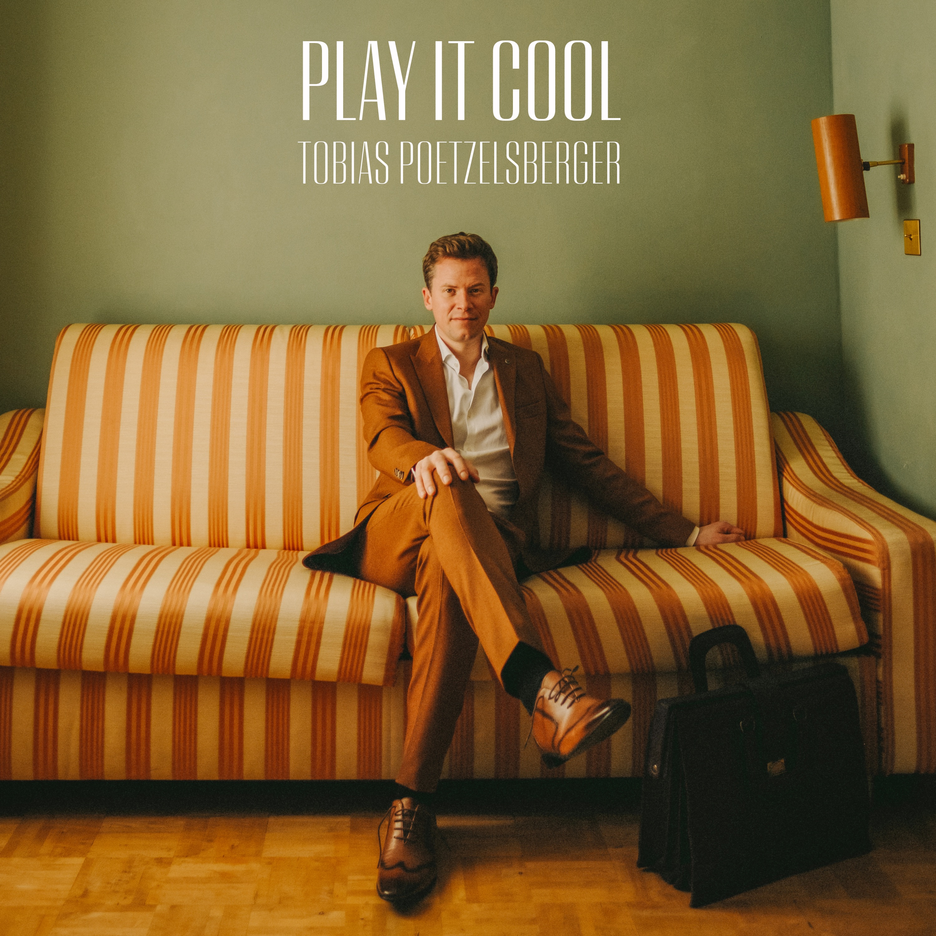 Play it cool - Single