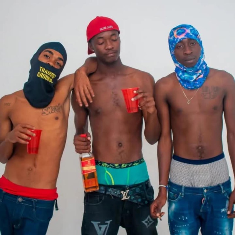 Na mira da rash (feat. N***a Killy & Jay p) - Tugga: Song Lyrics, Music ...