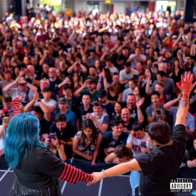 SMILE! You're Off Screen