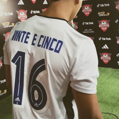 16 do Flamengo (Filipe Luís) - Single