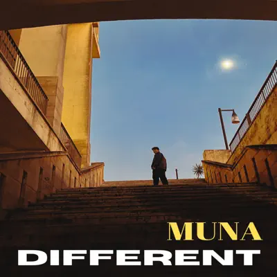 Muna adlı sanatçının Different - Single albümünü dinle