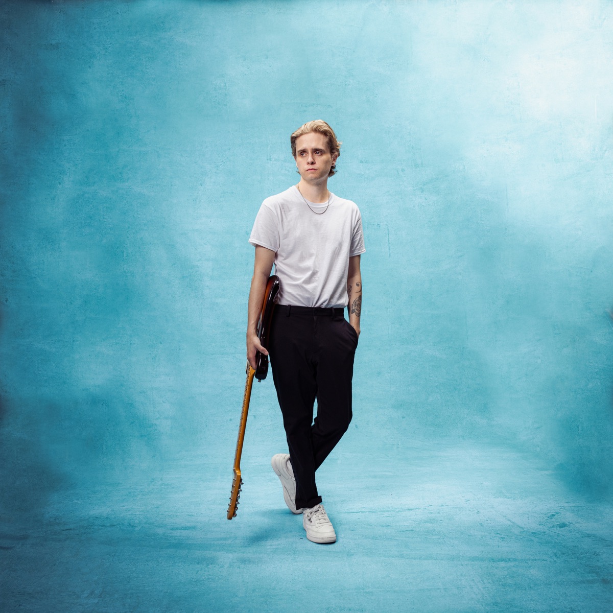 Devin Kennedy - I Don't Want to Move On - Single (2025) [iTunes Plus AAC M4A]-新房子