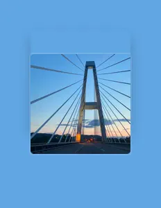 Poslechněte si interpreta IFUU, sledujte hudební videa, přečtěte si životopis, podívejte se na data turné a další informace.