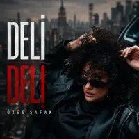 Deli Deli — Özge Şafak