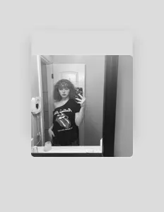 Dengarkan xela, tonton video musik, baca bio, lihat tanggal tur & lainnya!