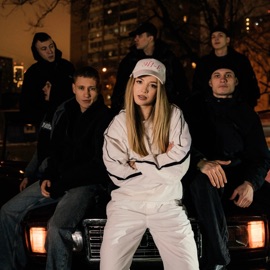 ЭЙ-Ё Аня Pokrov