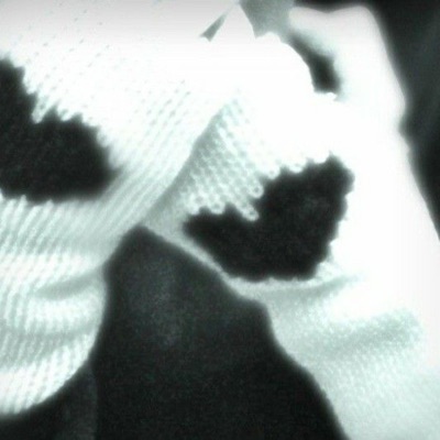 skin (feat. akura) - Single