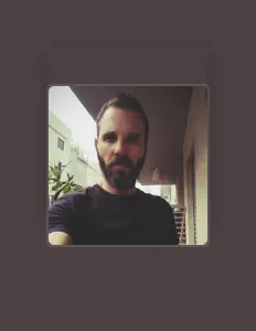 Listen to Gil Porsansky, watch music videos, read bio, see tour dates & more!