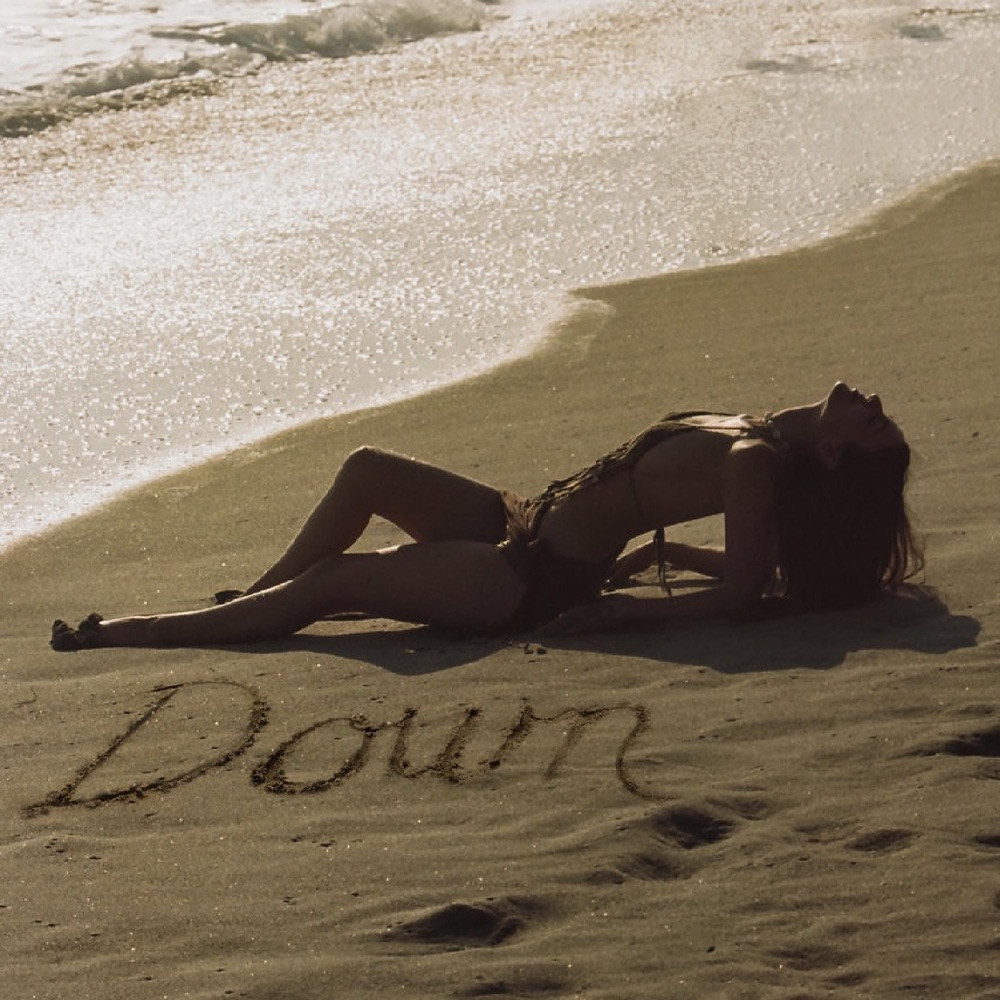 Обложка альбома «Down - Single» — Victoria Justice