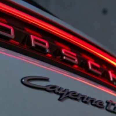 Porsche Cayenne (feat. Eliashh) - Single