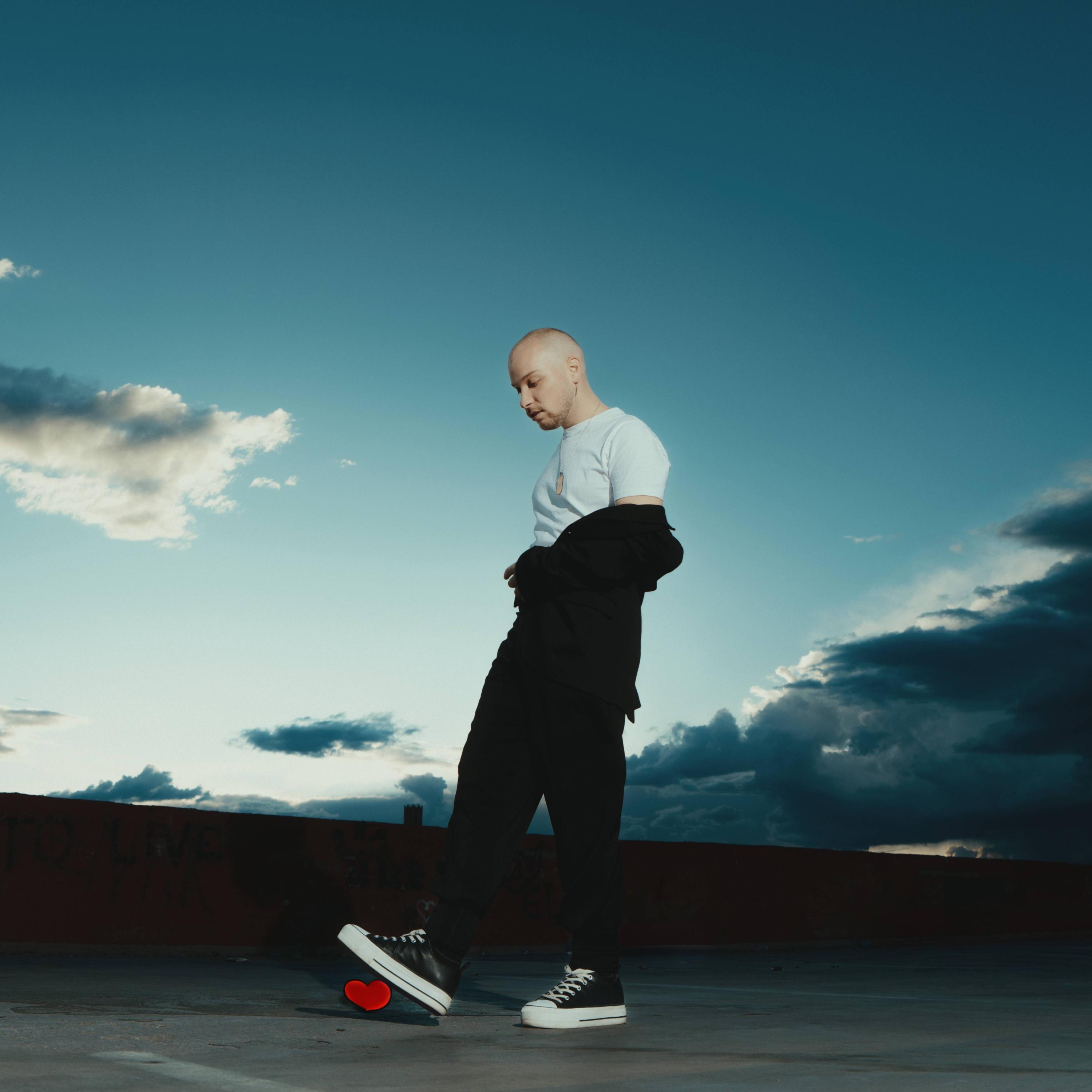 Auron deva - In Silence