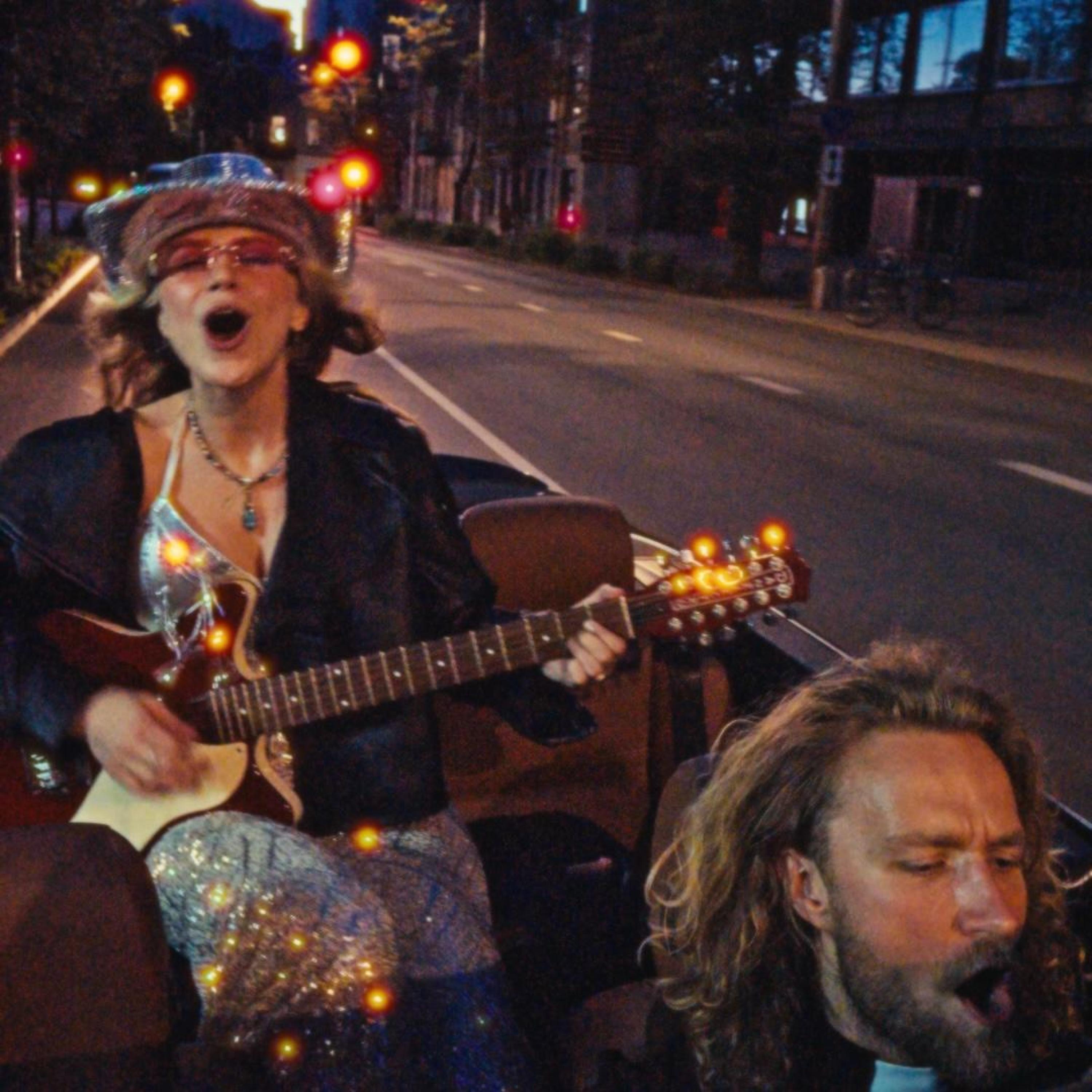 MYLĖT NEBIJAU/ BEATING MY DRUM - Single