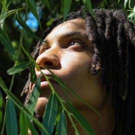 Intro Part 1: ROOM 203 VierK