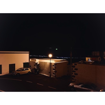 COUNTRYA$$FLOW - Single