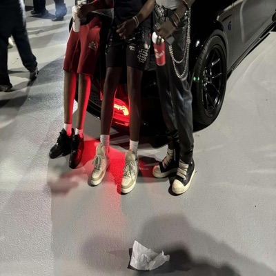 Mr.OnAndOffTheKourt - Single