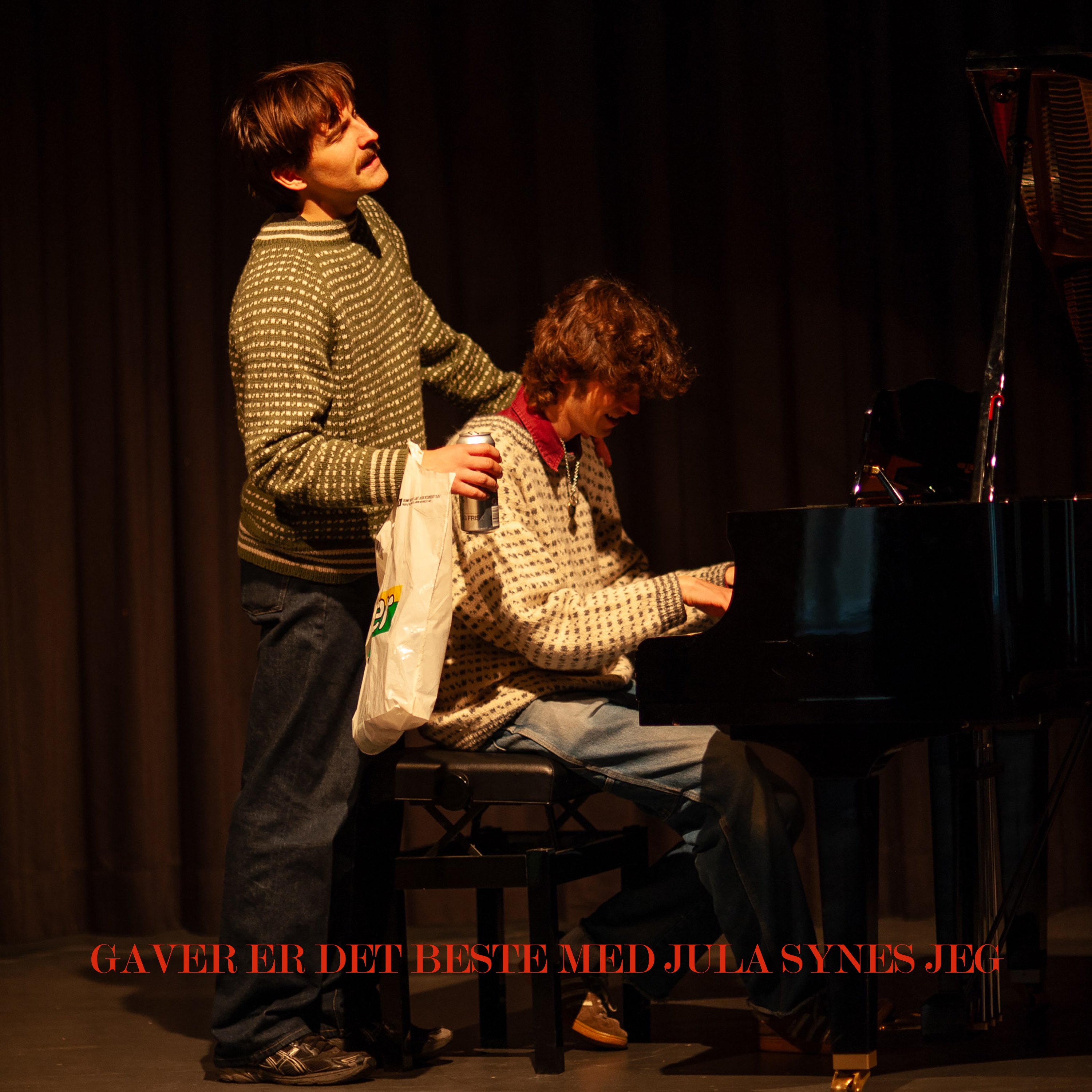 Gaver er det beste med jula synes jeg - Single