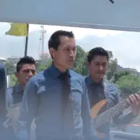 Cuando Termine Mi Carrera — Agrupación Musical Vida Nueva