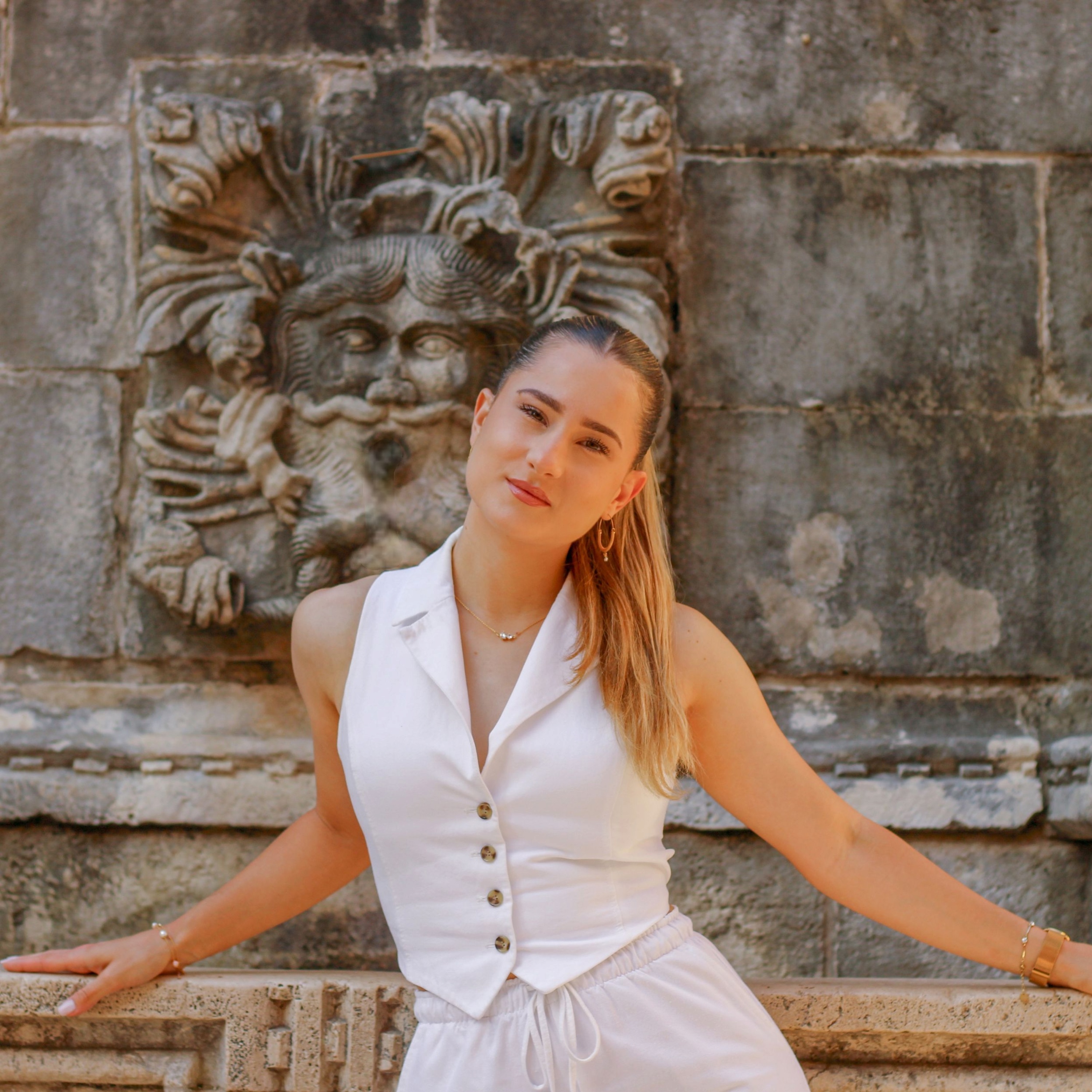 Uživaj u trenutku - Single