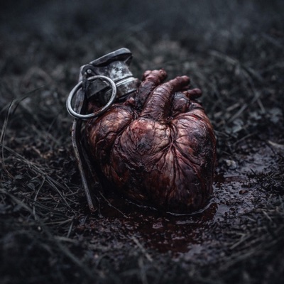 Grenade (feat. Aaron Andrew) - Single