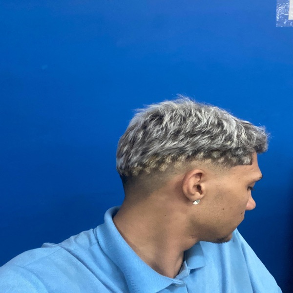 ELA SENTA NA PIKA DOS CRIA (feat. Du balão Mc)