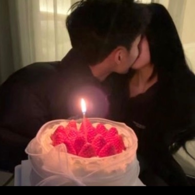 Distance Between Us (Hakhababy X Lil Zomi) - Single