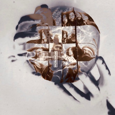 Domino (feat. moss.png) - Single