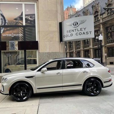 BENTLEY BENTAYGA - Single