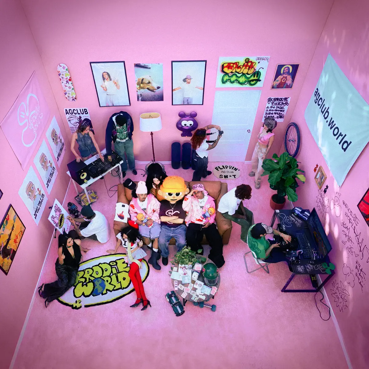 AG Club - BRODIE WORLD (2024) [iTunes Plus AAC M4A]-新房子